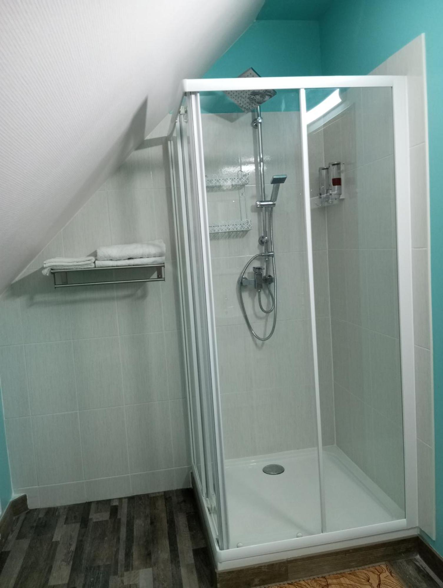 Holistica Hotel Saint-Fargeau  Kültér fotó